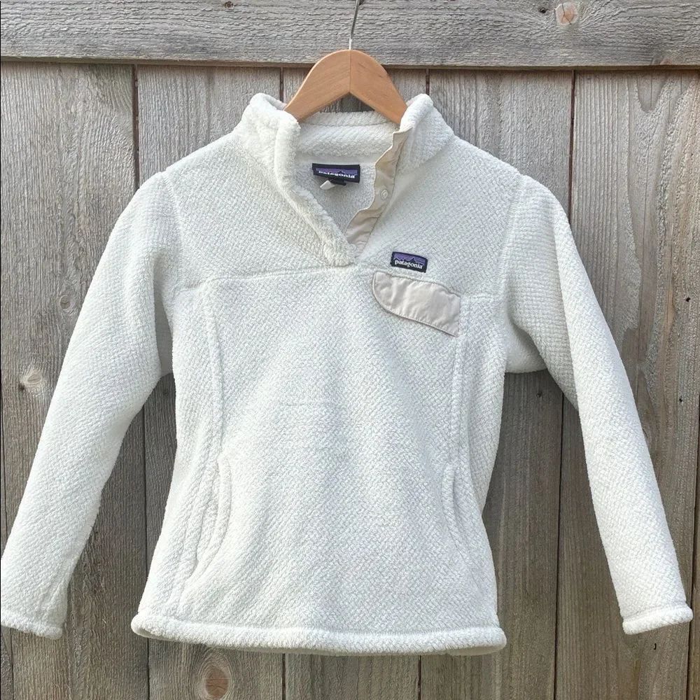 Patagonia Cream Fleece Jacket